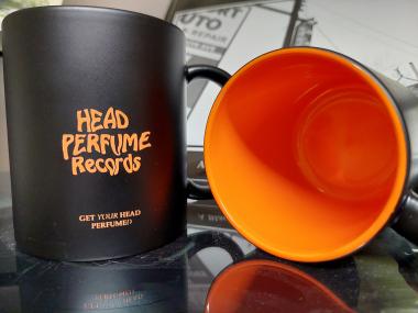 Tasse mit Gravur:  Head Perfume Records -  Get Your Head Perfumed 